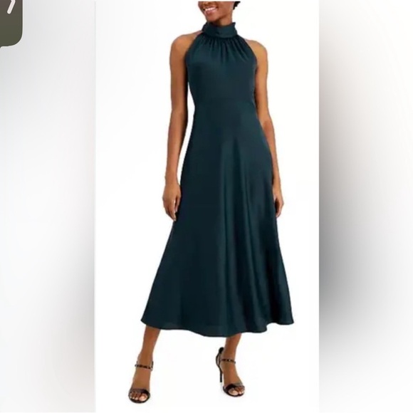 Just...Taylor Dresses & Skirts - NWT Women’s JUST TAYLOR emerald green satin feel halter midi dress- Size 14